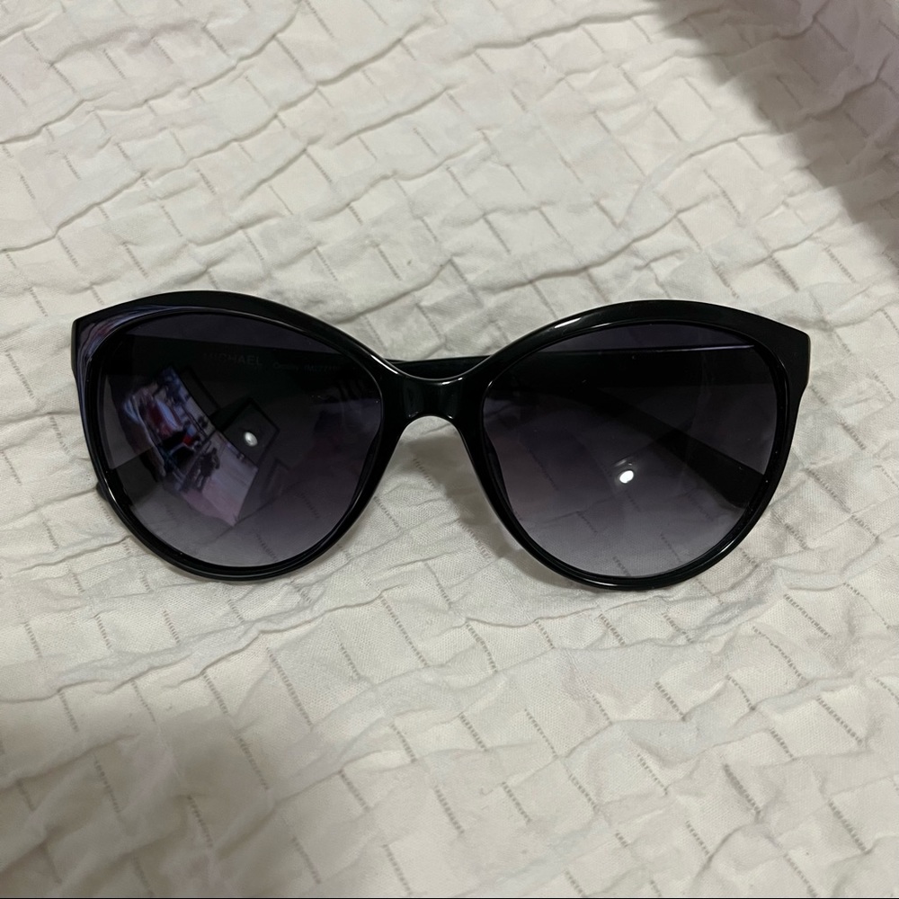 MICHAEL KORS CAT EYE SUNGLASSES
